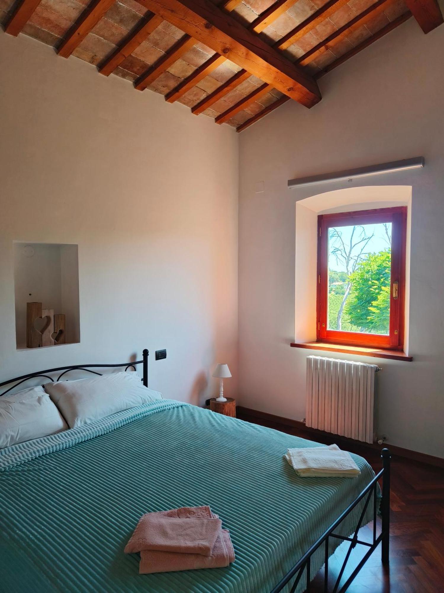 B&B Nel Vigneto Castelplanio Екстер'єр фото